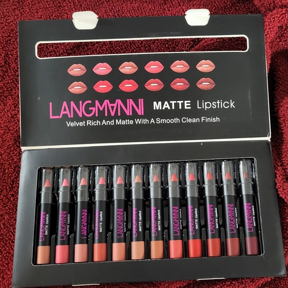 Matte Lipstick Set Multi 12 Pcs - Picture 2 of 3
